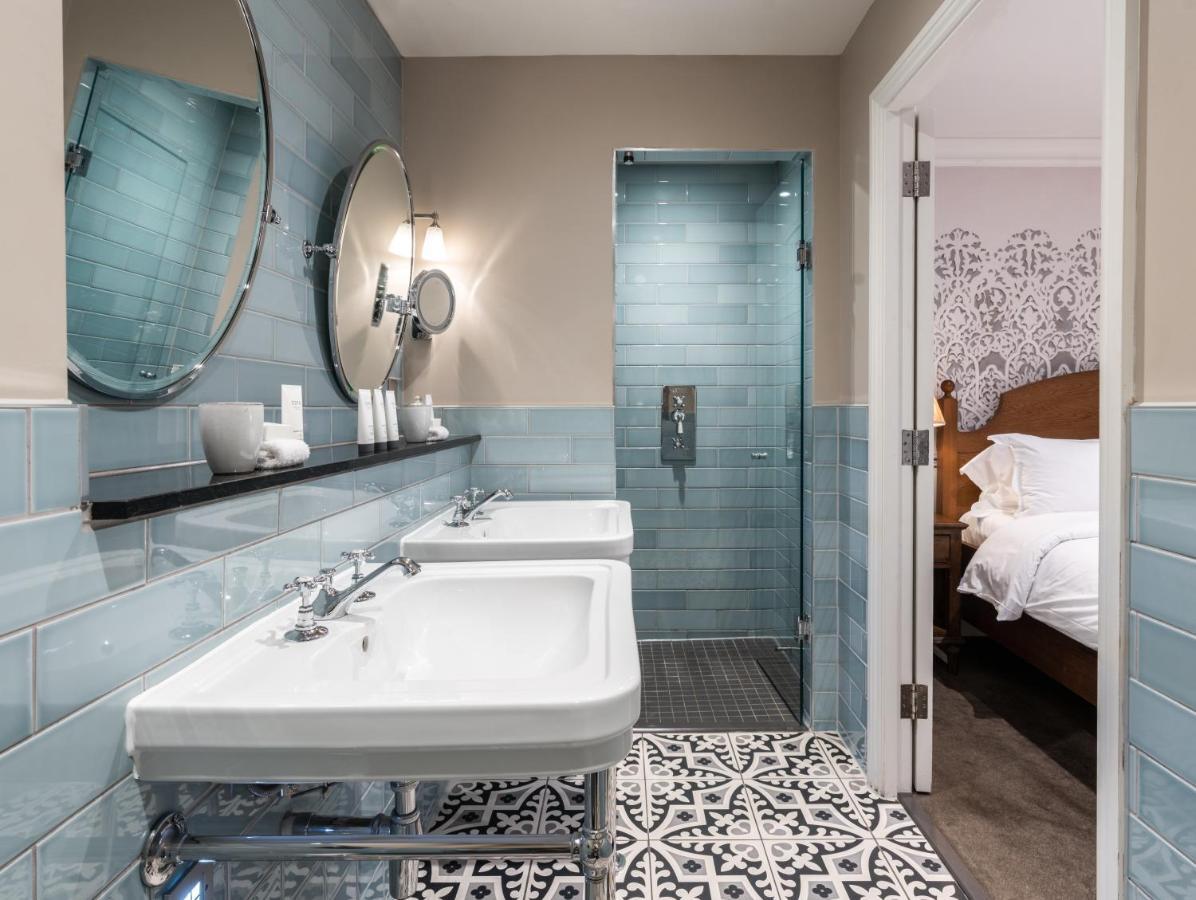 Luxe Jr Suite